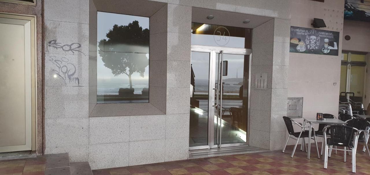 Vivienda Con Increibles Vistas A La Playa De Riazor Apartment โอโกรูญา ภายนอก รูปภาพ