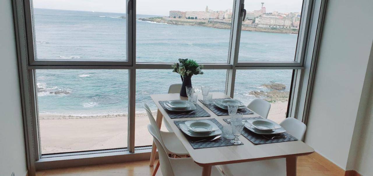 Vivienda Con Increibles Vistas A La Playa De Riazor Apartment โอโกรูญา ภายนอก รูปภาพ