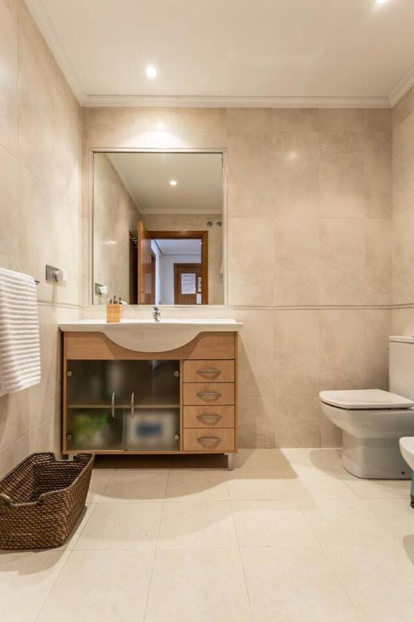 Vivienda Con Increibles Vistas A La Playa De Riazor Apartment โอโกรูญา ภายนอก รูปภาพ